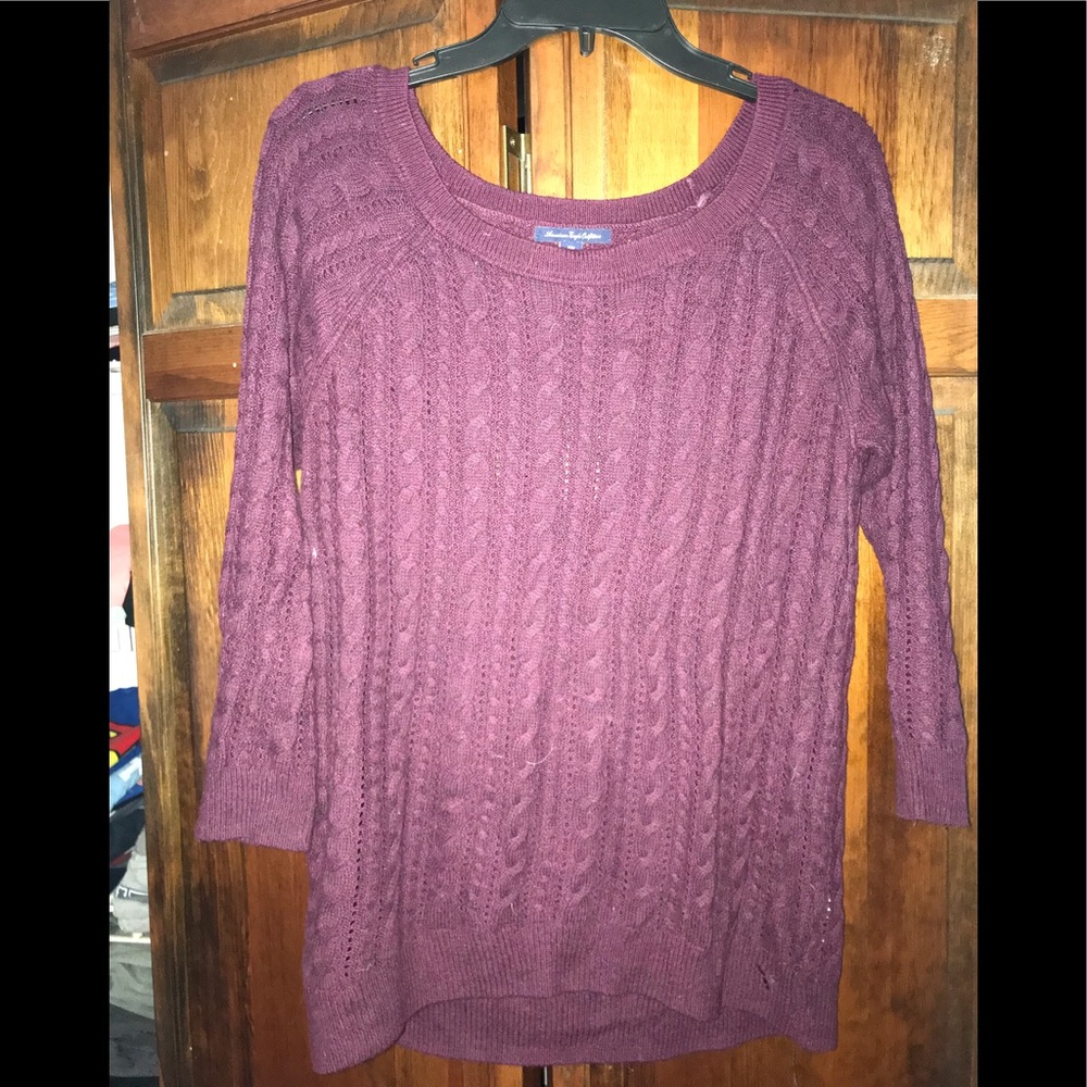 American Eagle sweater